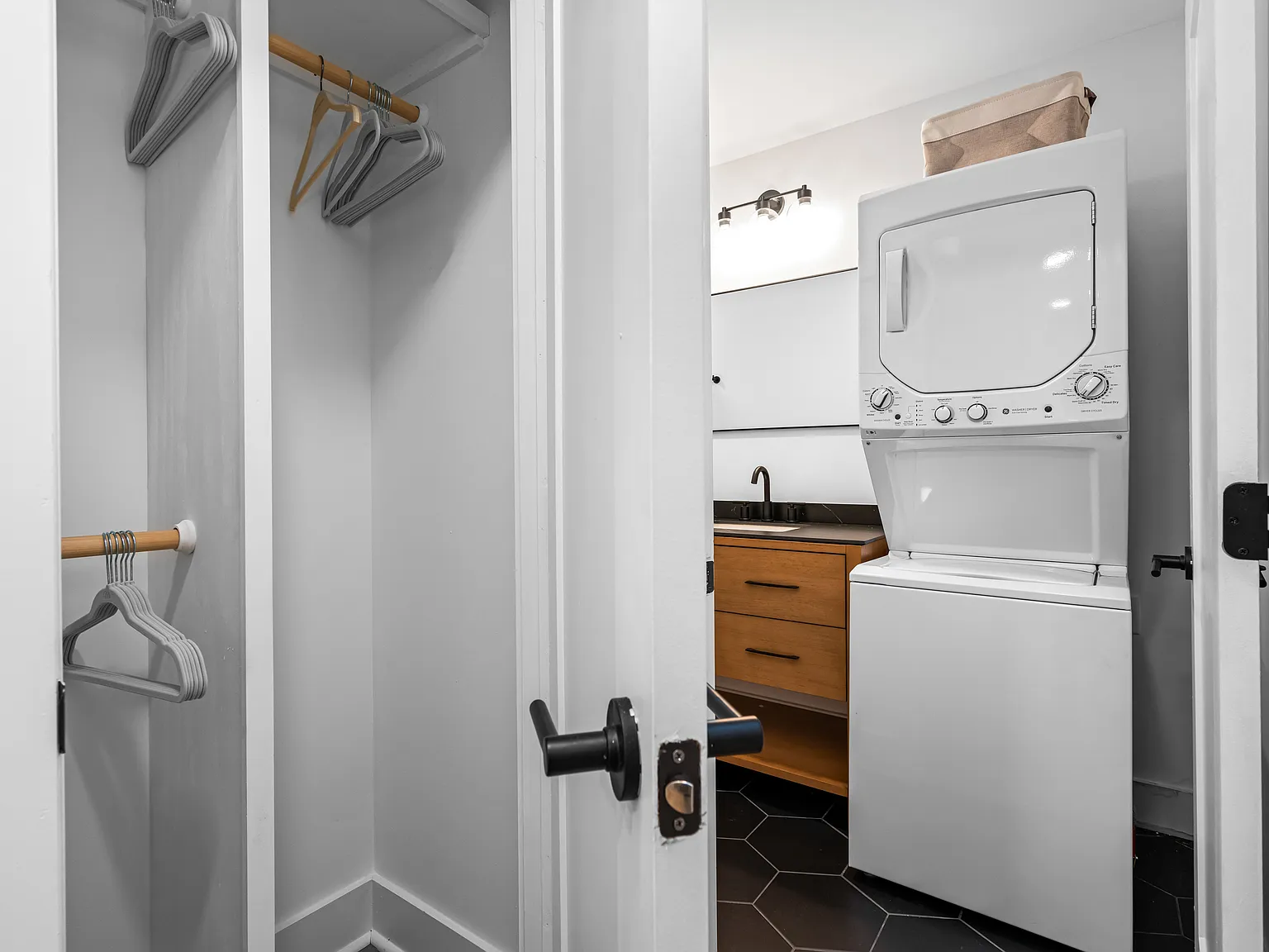 1 bed, $2,250 — Photo 3