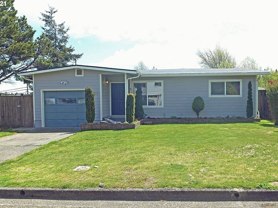 2321 Commercial St, North Bend, OR 97459 MLS 21128258 Zillow