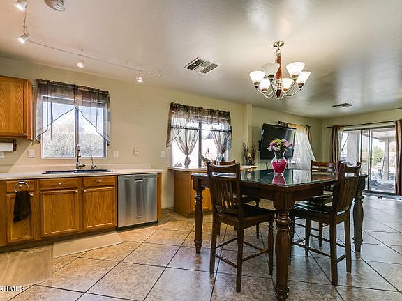 5th image of 3074 S 162nd Ln