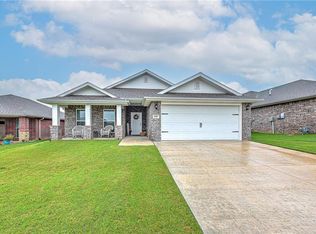 5907 NW Sherman St, Bentonville, AR 72713