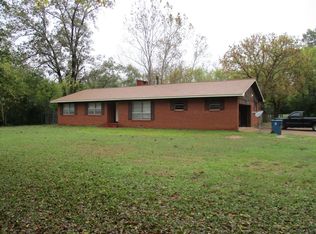 450 Crockett St, Rusk, TX 75785