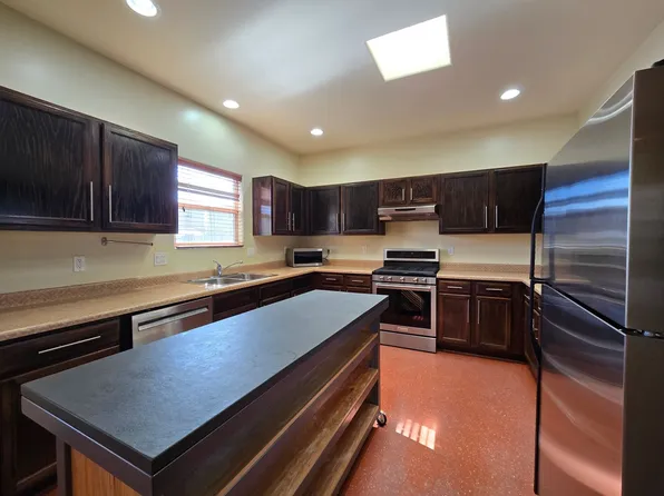 6783 Camino Carlita, Santa Fe, NM 87507