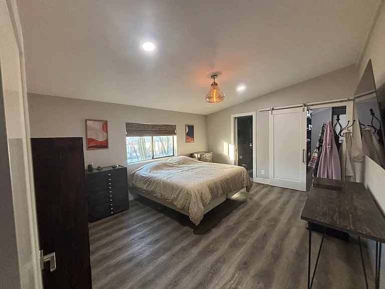 25560 Bundy Canyon Rd — Photo 19
