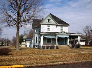 802 E Penn St, Hoopeston, IL 60942