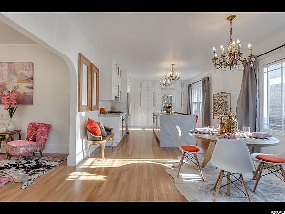 3rd image of 1014 E Hollywood Ave