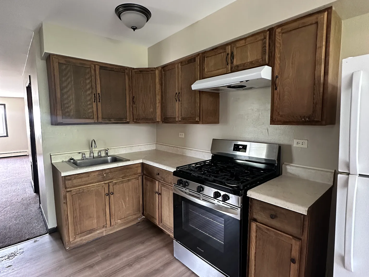 2 bed, 900 sqft, $1,500 — Photo 1