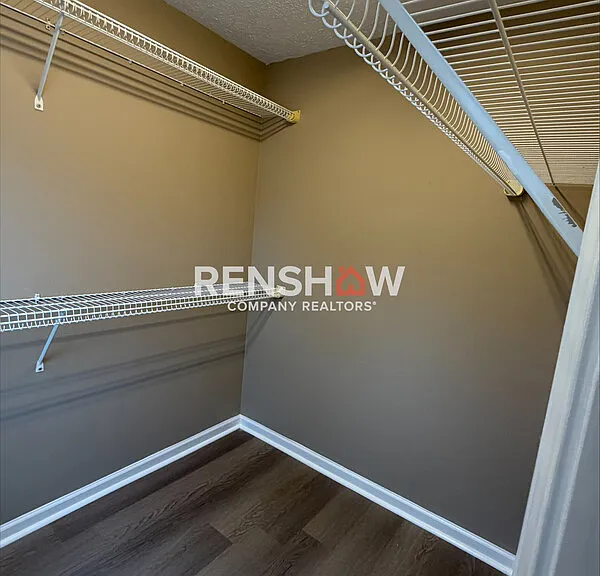 194 Pennington Pl — Photo 17