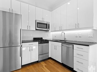 227 Waverly Pl APT 1D, New York, NY 10014