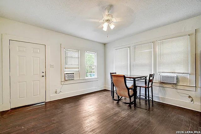 3314 Perez St #101 — Photo 4