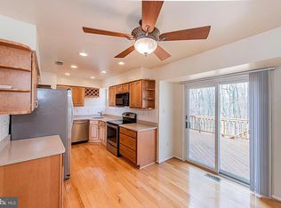 7824 Old Farm Ln, Ellicott City, MD 21043