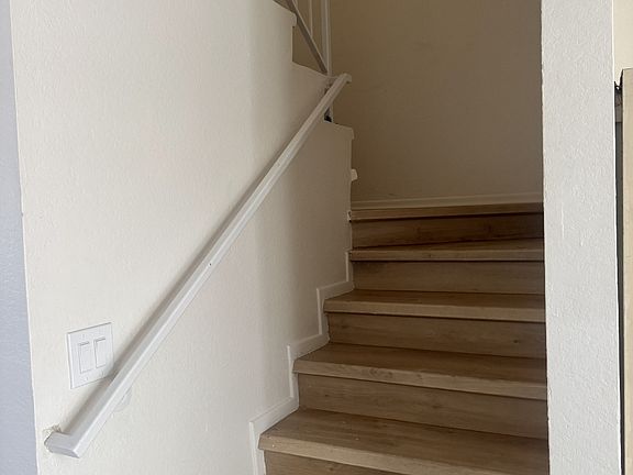 4th image of 4029 W Broadway #9