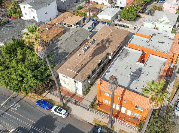 1189 W 36th Pl, Los Angeles, CA 90007