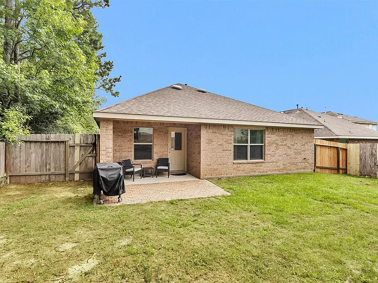 1700 Fall Forest Ct — Photo 5
