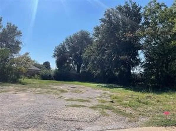4328 Frank St, Dallas, TX 75210