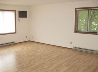 2130 Muir Field Rd APT 7, Madison, WI 53719