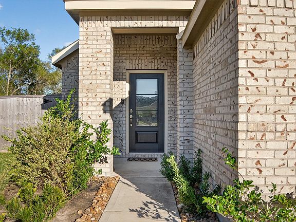 2nd image of 19409 Rosali Meadow Dr