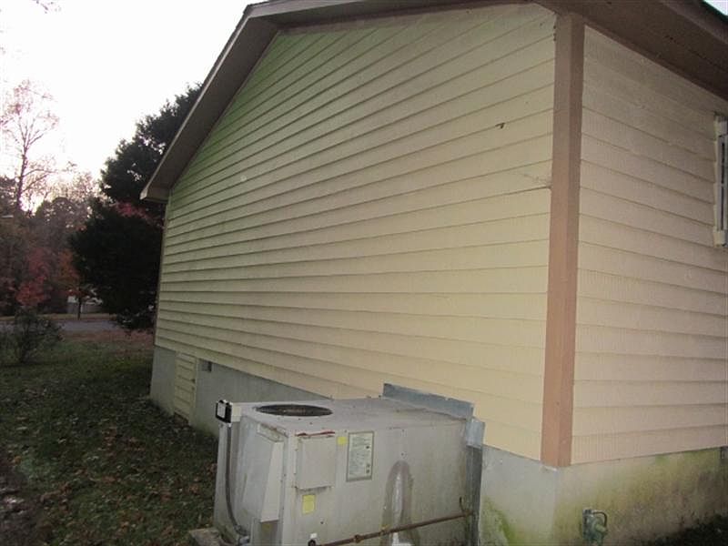 2nd image of 237 S Woodcrest St