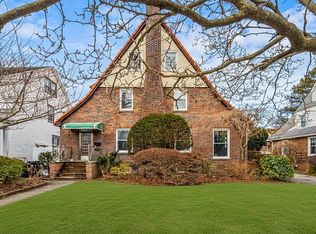 9935 74th Ave, Forest Hills, NY 11375