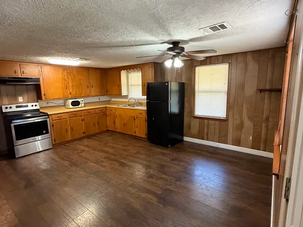 22278 E Knox Dr, Porter, TX