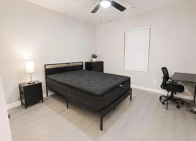 3 bed, 2.0 bath, 1364 sqft, $936 — Photo 3