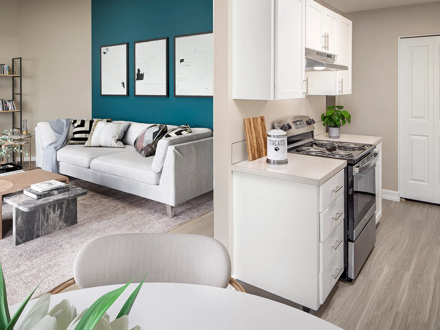 Canyon Park Apartments — Photo 4