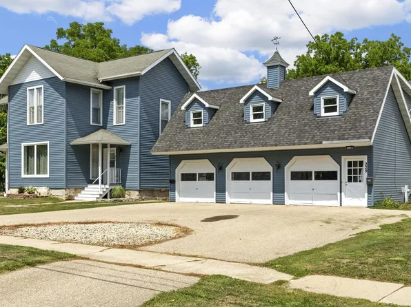 223 -225 - 229 East Washington Street, Lake Mills, WI 53551