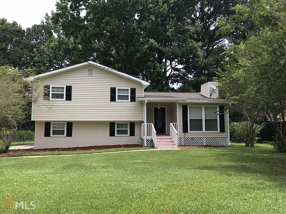 1st image of 146 Village Way