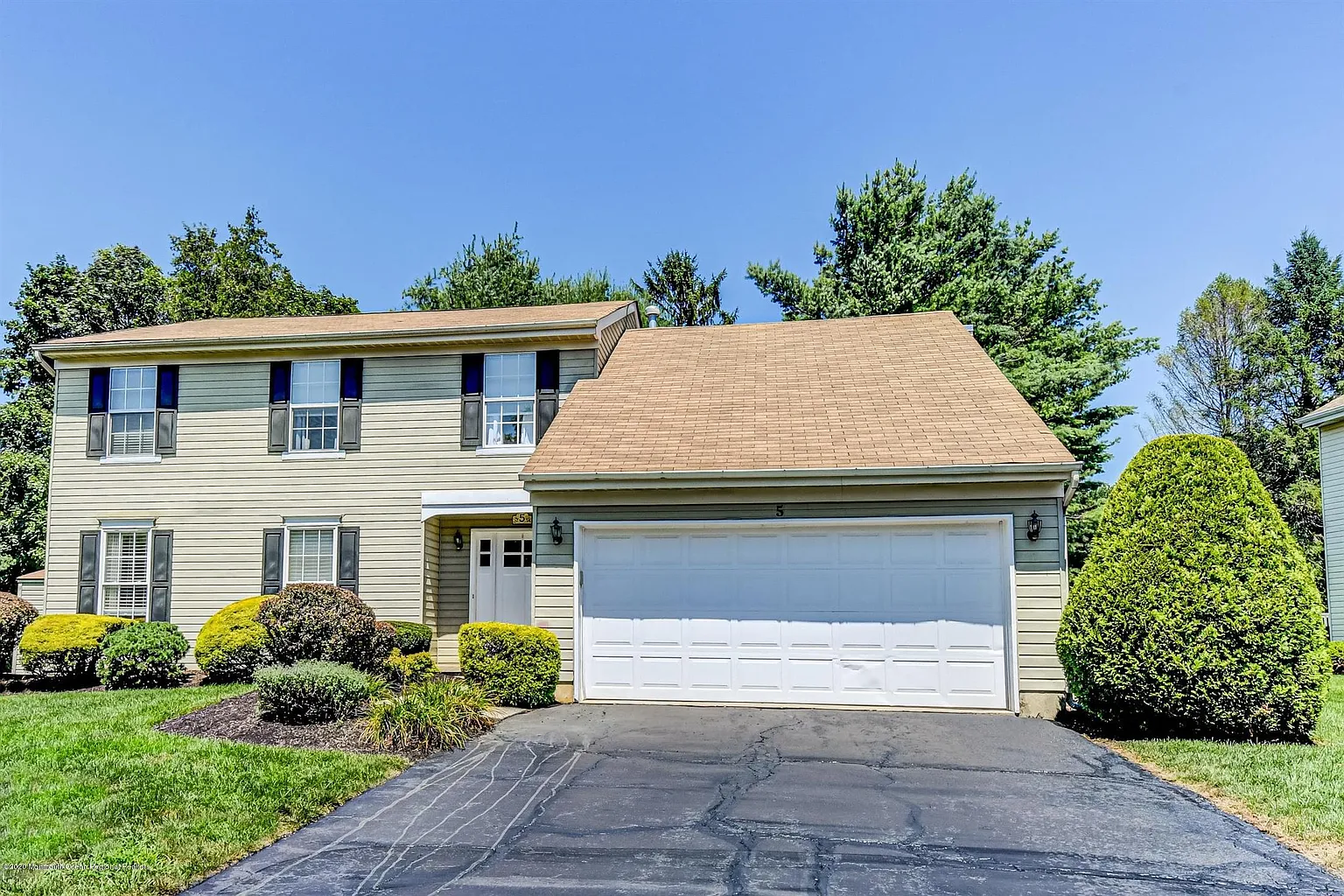 5 Joseph Dr photo 1