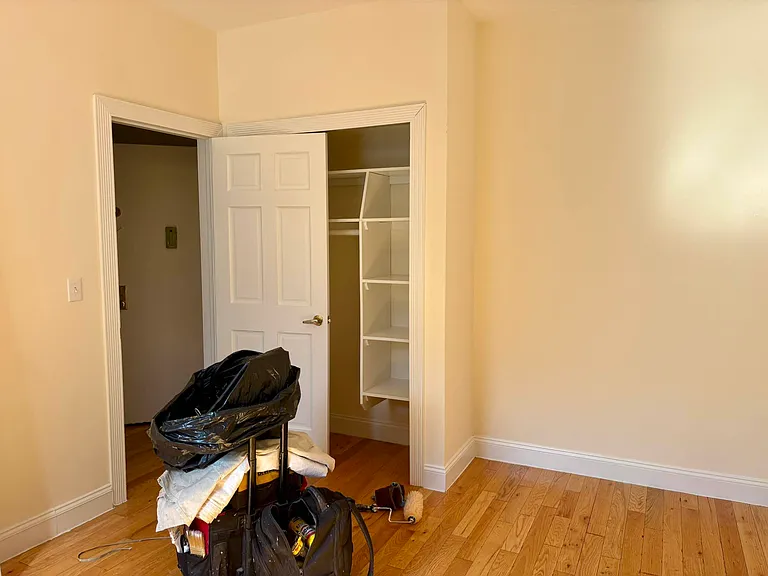 623 W 204th St #3G — Photo 7