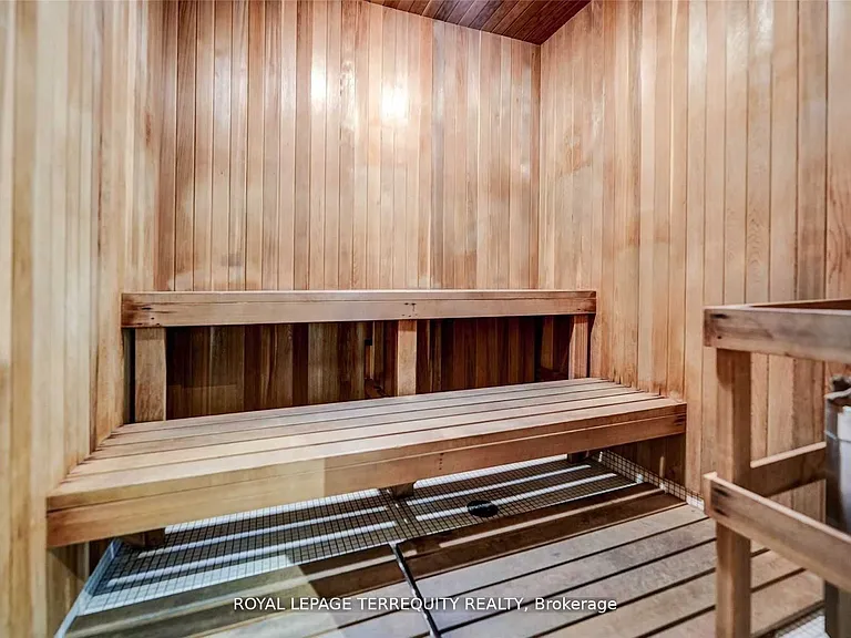 3830 Bathurst St #107 — Photo 27