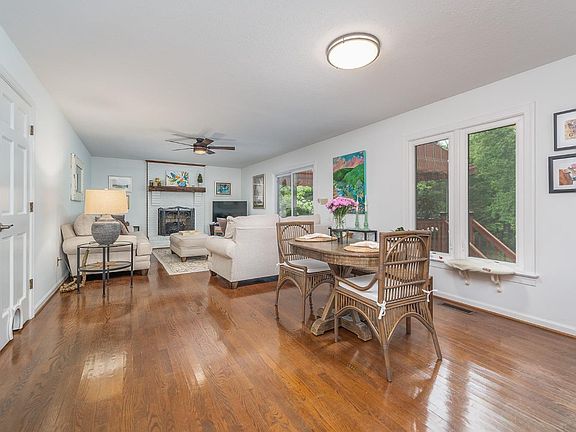4th image of 2509 Mimosa Dr
