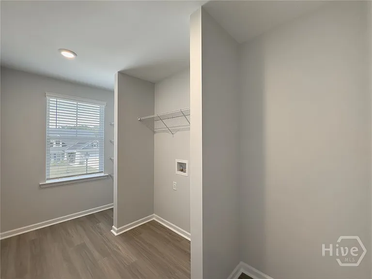 115 Melody Dr — Photo 34