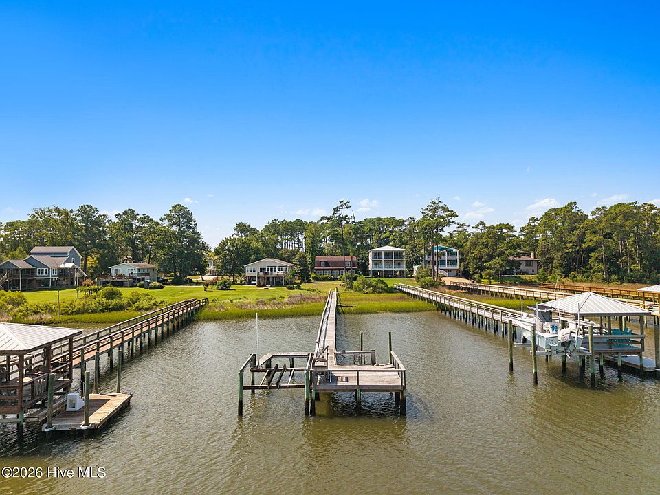 1st image of 2404 W Yacht Drive