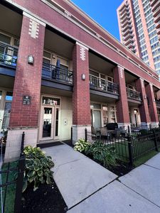 324 N Jefferson St #206, Chicago, IL, 60661