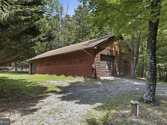 5th image of 351 Silvercreek Ln