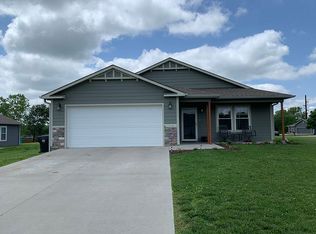 2221 SE Shiloh Ridge Ln, Tecumseh, KS 66542
