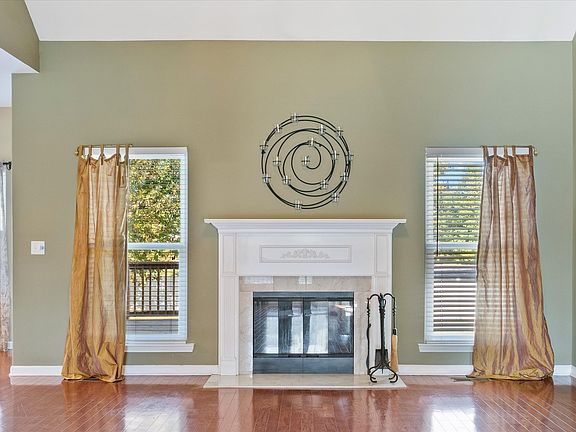 5th image of 2187 Gold Valley Dr