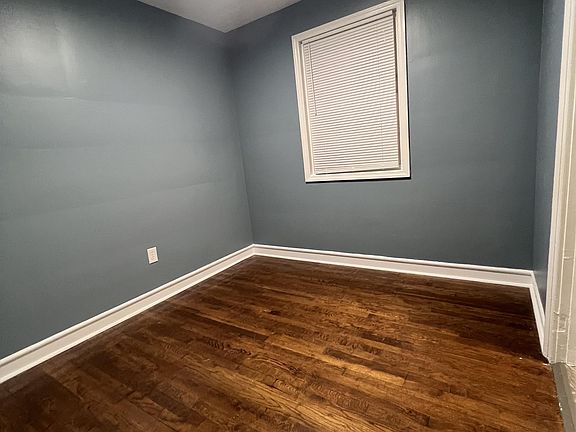 3rd image of 315 Heathland Dr Building 2-104