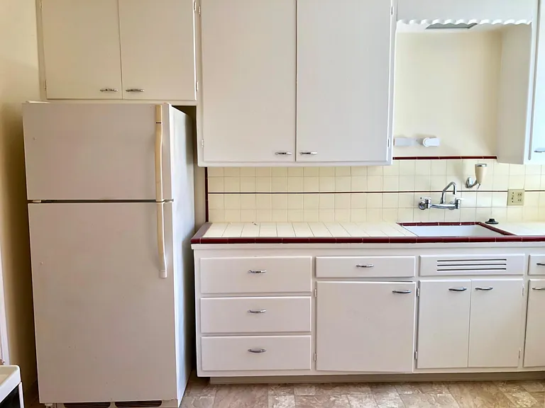 97 Vernon St #1 — Photo 8