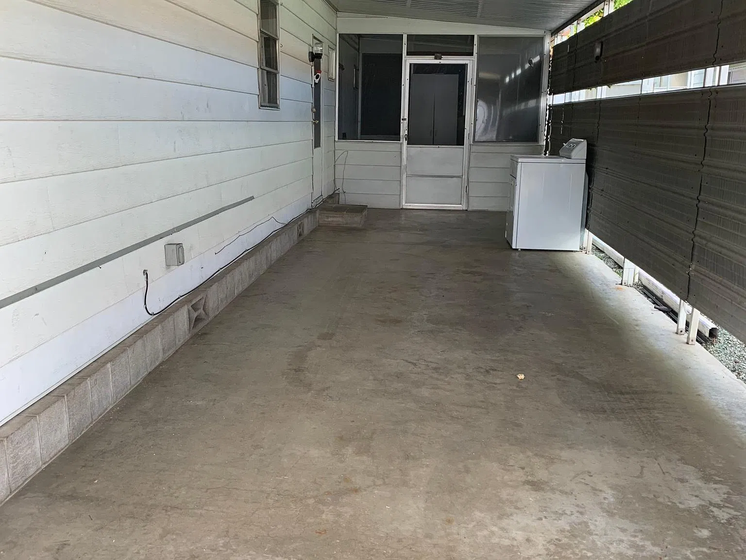 2 bed, 1080 sqft, $1,550 — Photo 3