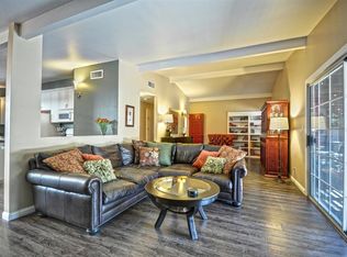 907 N Mountain View Pl, Fullerton, CA 92831