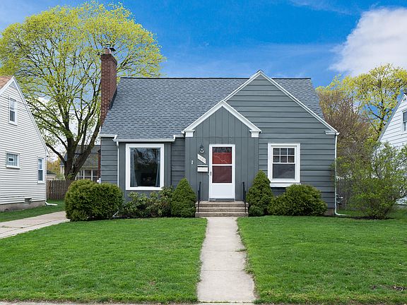 2nd image of 1665 Jennette Ave NW