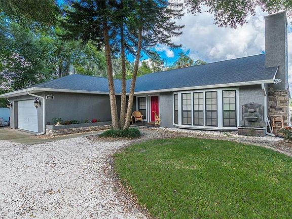 2nd image of 3013 Lake Woodward Dr
