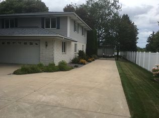 5781 Two Mile Rd, Bay City, MI 48706