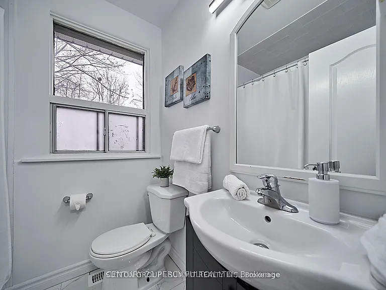 48 Tulloch Dr #MAIN — Photo 15