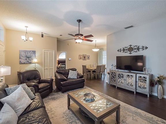 2nd image of 1184 Countrywind Dr