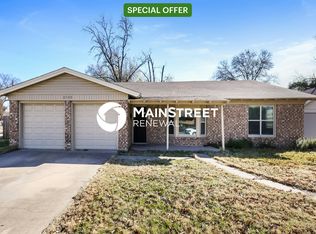 2132 David Dr, Fort Worth, TX 76111