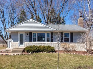 4259 Amber Ct, Eagan, MN 55122