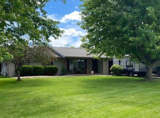 3801 E River Dr, Green Bay, WI 54301