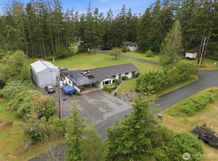 3343 Garfield Court, Oak Harbor, WA 98277